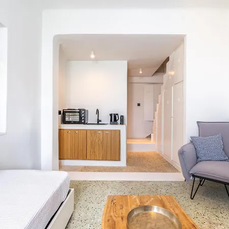 Town Pin By Monocle شقة