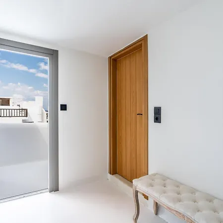 Town Pin By Monocle Apartamento
